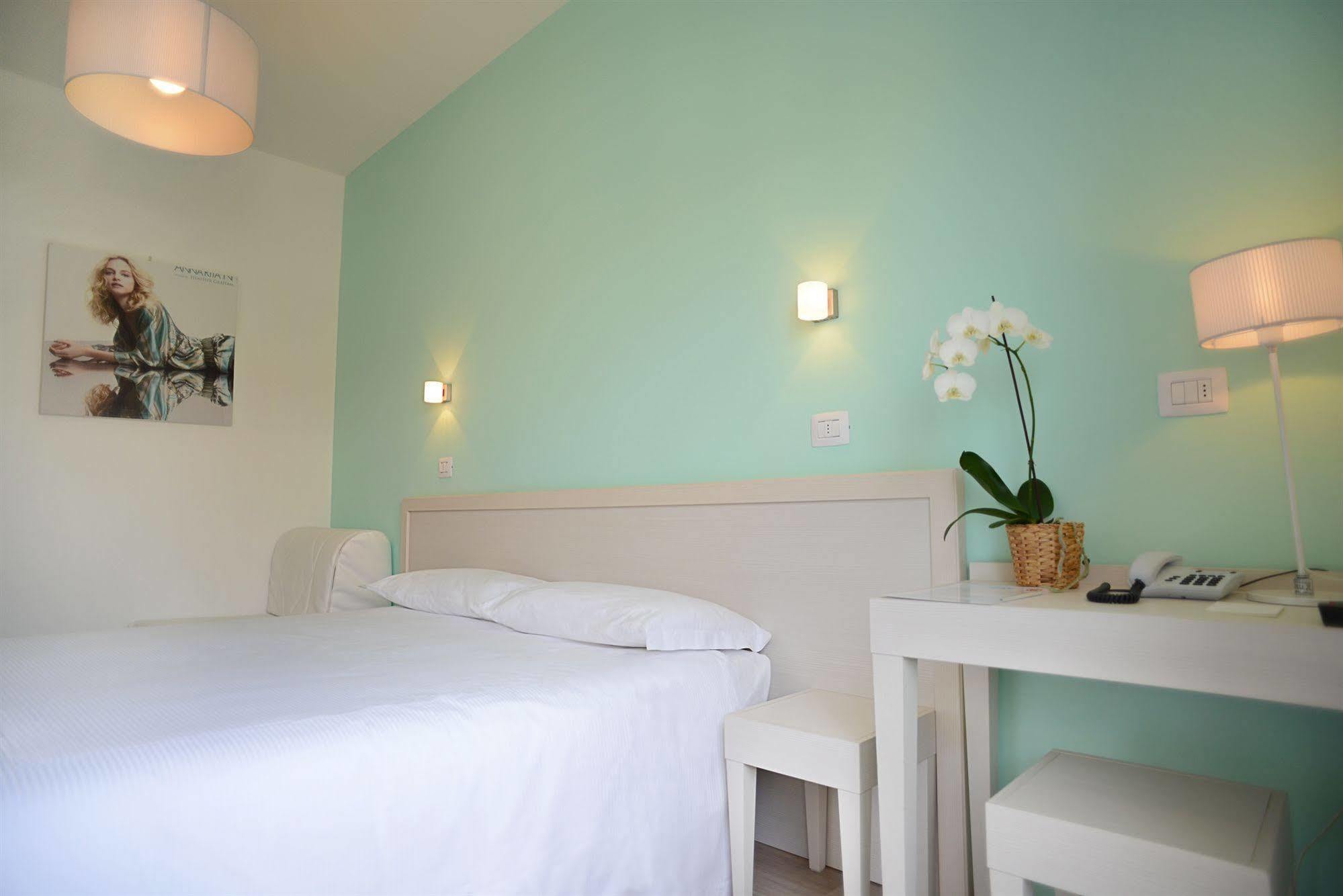 Maree Hotel Cesenatico Kültér fotó