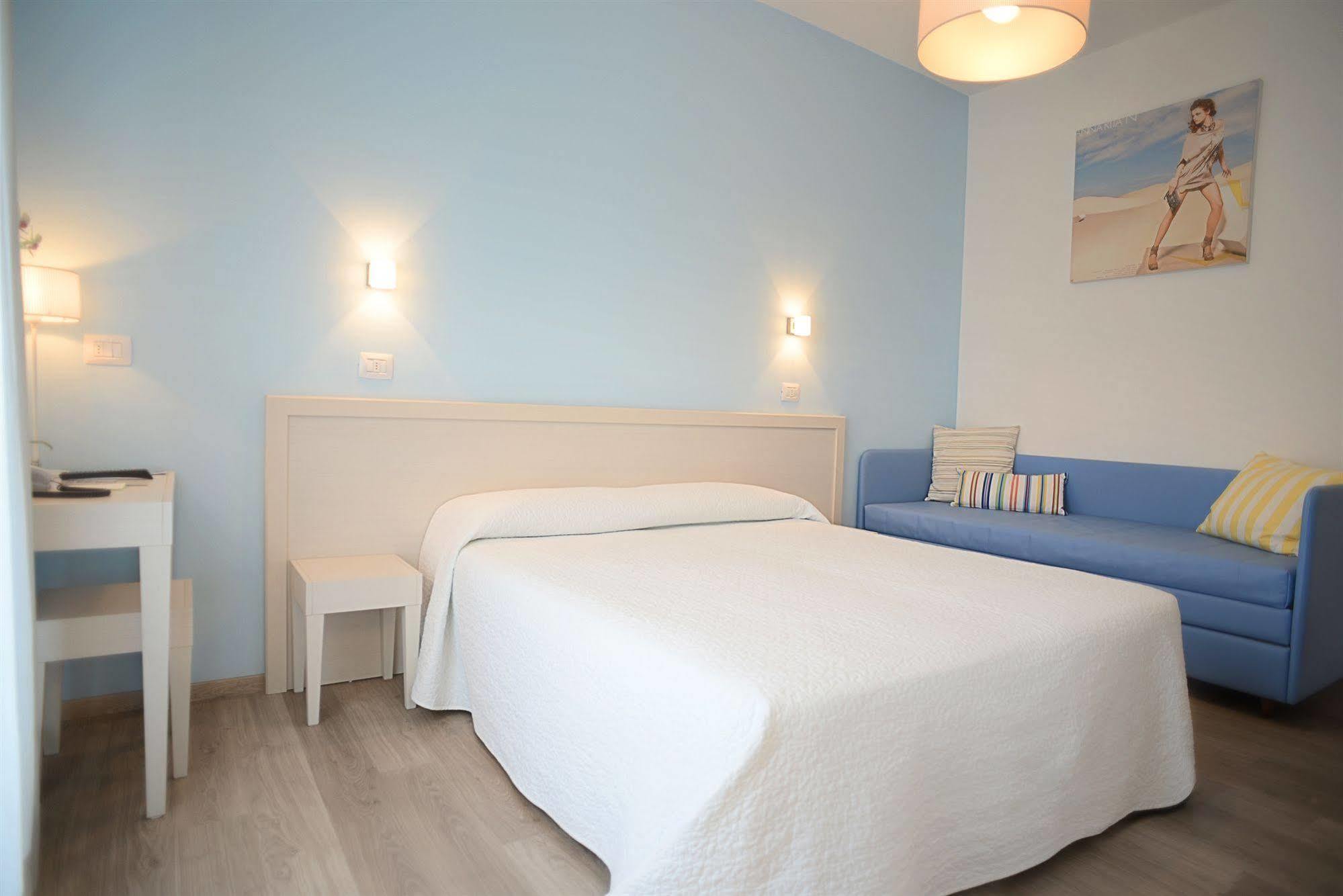 Maree Hotel Cesenatico Kültér fotó